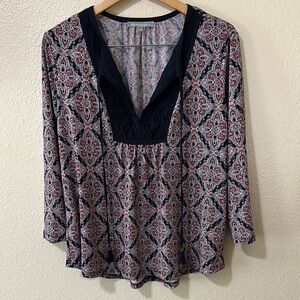 Daniel Rainn Navy Blue and Multicolor V-Neck 3/4 Sleeve Flowy Blouse